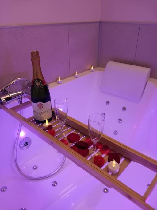 L'Atelier Des Reves Un Moment Magique Spa Prive Beaune  Eksteriør bilde